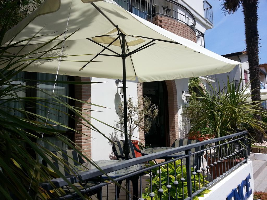 ليدو دي يسولو Ilios Residence المظهر الخارجي الصورة