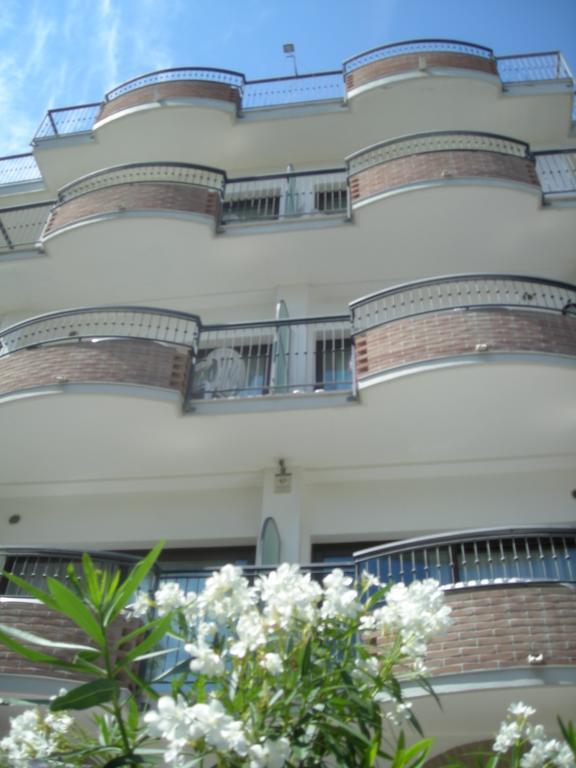 ليدو دي يسولو Ilios Residence المظهر الخارجي الصورة
