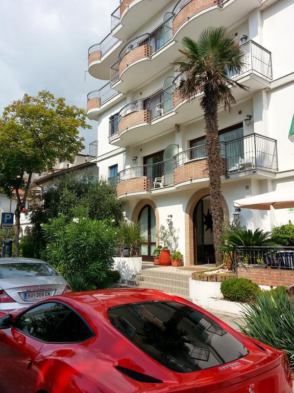 ليدو دي يسولو Ilios Residence المظهر الخارجي الصورة